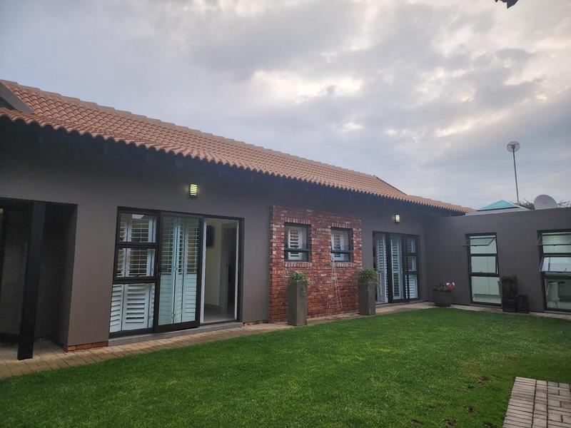 3 Bedroom Property for Sale in Klerksdorp North West